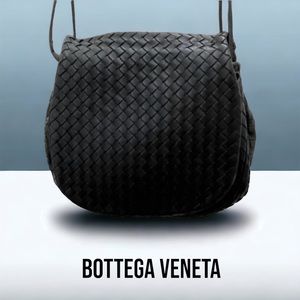 🌼BOTTEGA VENETA AUTHENTIC BLACK LEATHER WEAVE Crossbody Shoulder Bag